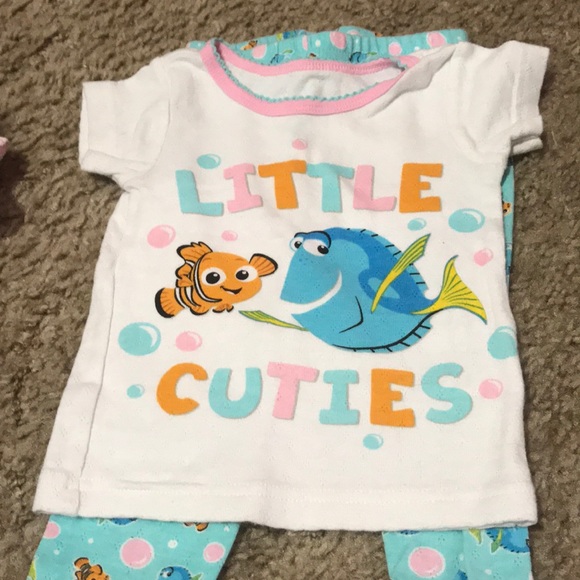 Nemo pajamas - Picture 3 of 3